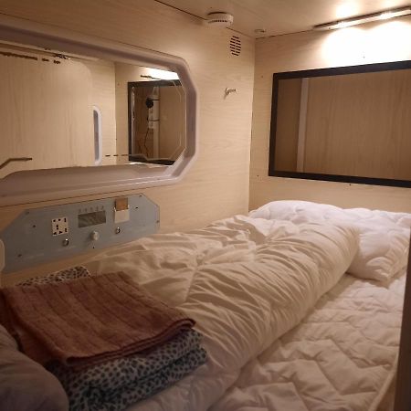 Sleeping Capsule In A Shared Room Odense Exterior foto